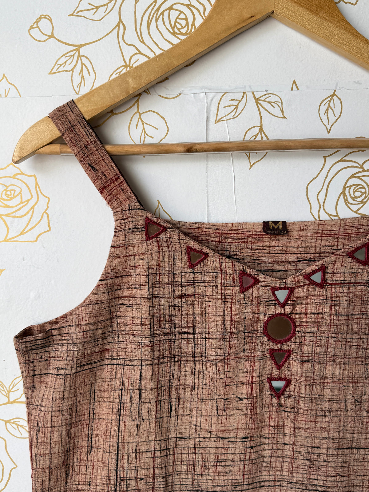 Ajrakh-Border Beige Strappy Kurti